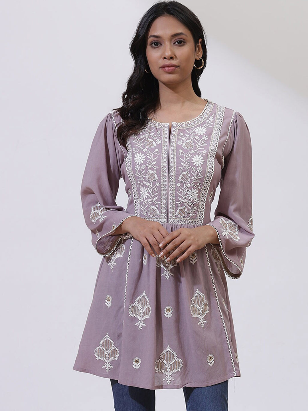 

Lakshita Lavender & White Embroidered Tunic