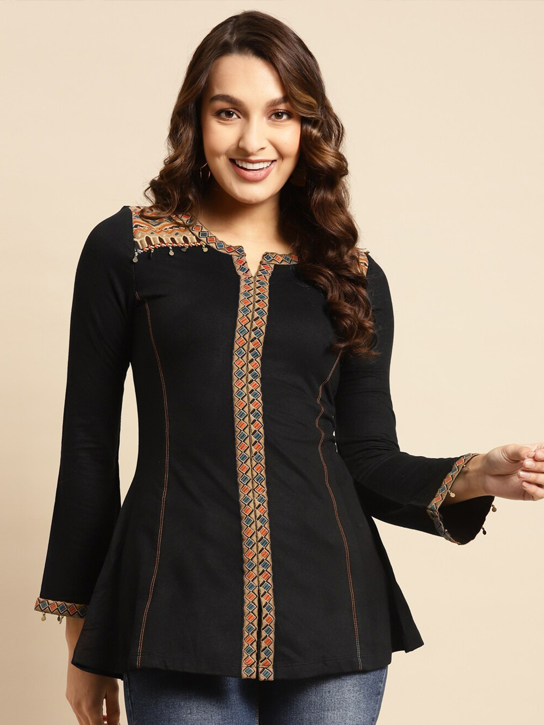 

Lakshita Women Cotton Long Sleeves Round Neck Tunic, Black