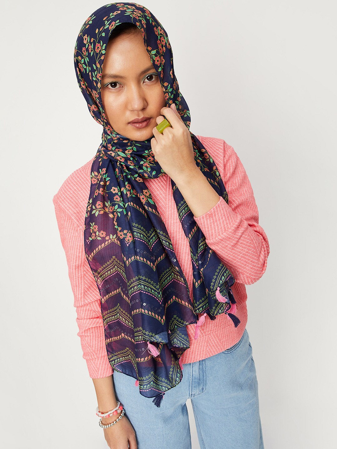 

max Women Printed Scarf, Navy blue