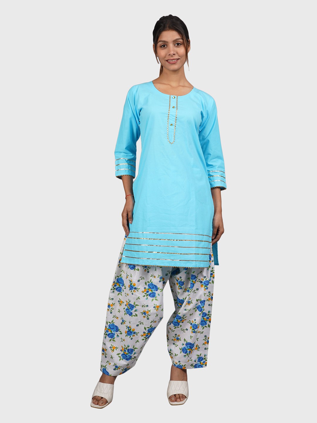 

Trendzmy Gotta Patti Cotton Kurta, Blue