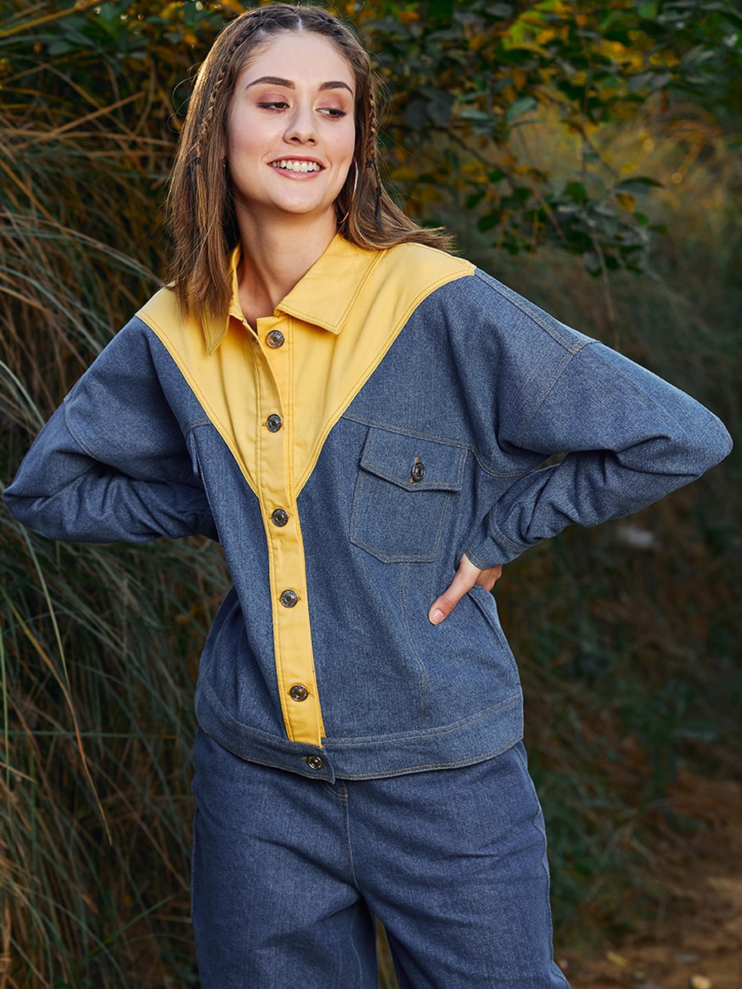 

Athena Women Colourblocked Cotton Denim Jacket, Blue