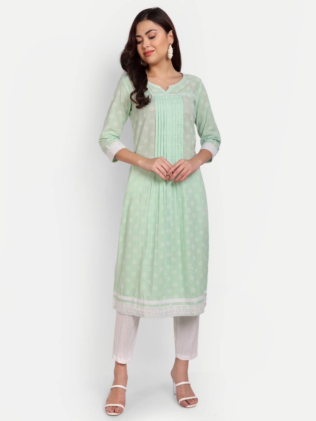 Haute and Humble Floral Gotta Patti Floral Kurta, Green