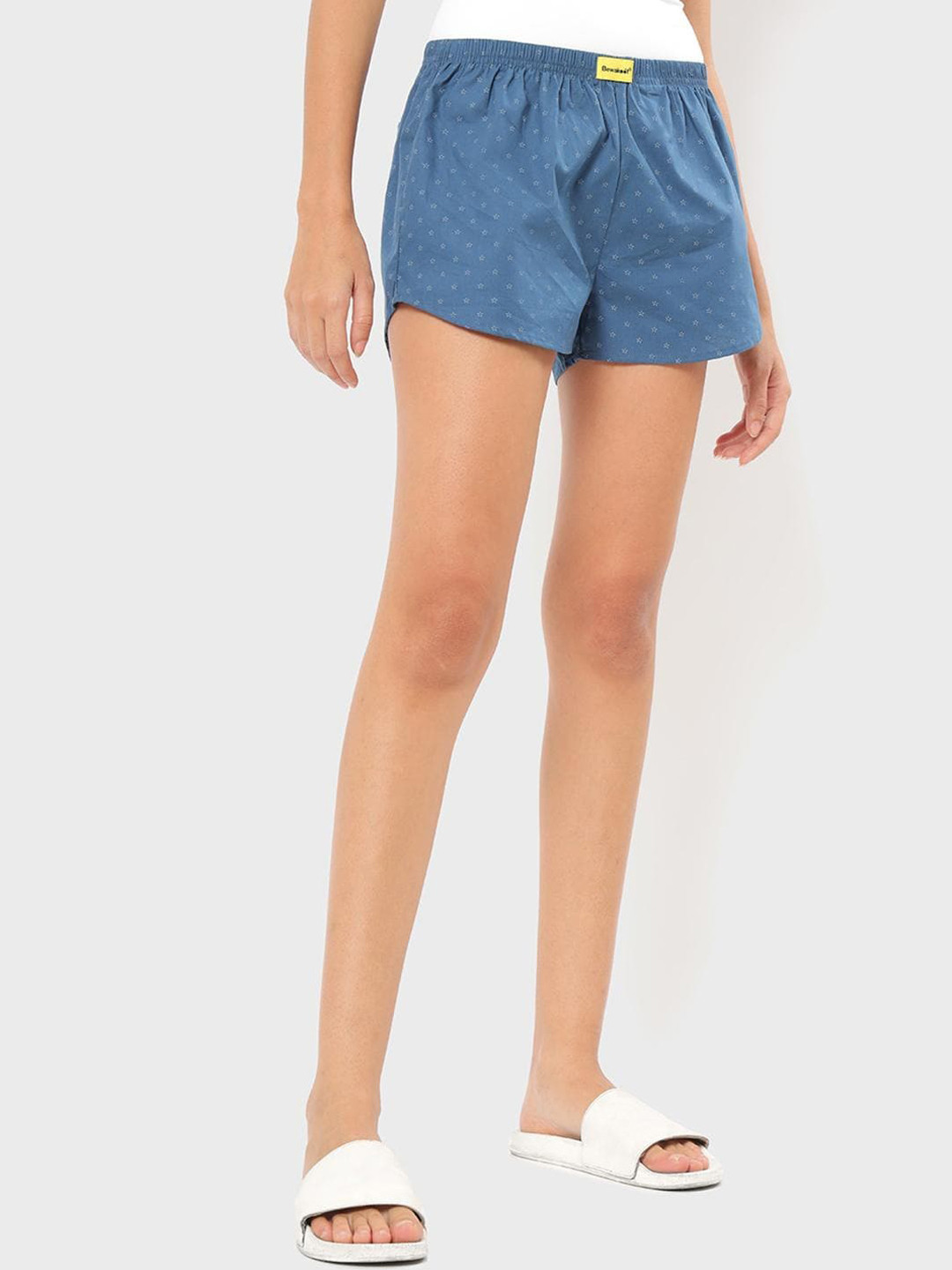 

Bewakoof Women Printed Cotton Regular Fit Shorts, Turquoise blue
