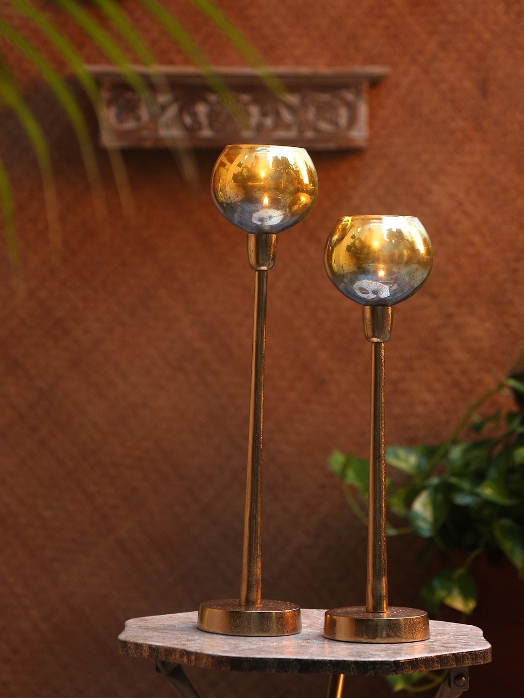 

Amoliconcepts Gold Toned Set of 2 Antique Glass & Aluminium Tea Light Candle Holders