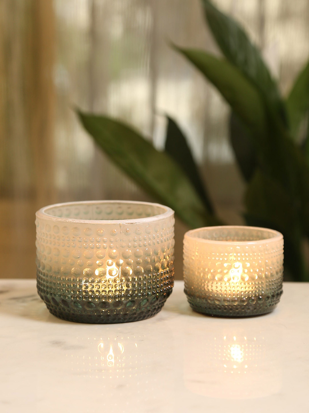 

Amoliconcepts Green Ombre Set of 2 Textured Glass Tea Light Candle Holders