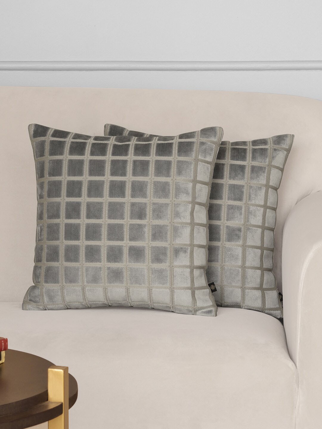 

GM Grey Set of 2 Checked Velvet Square Cushion Covers