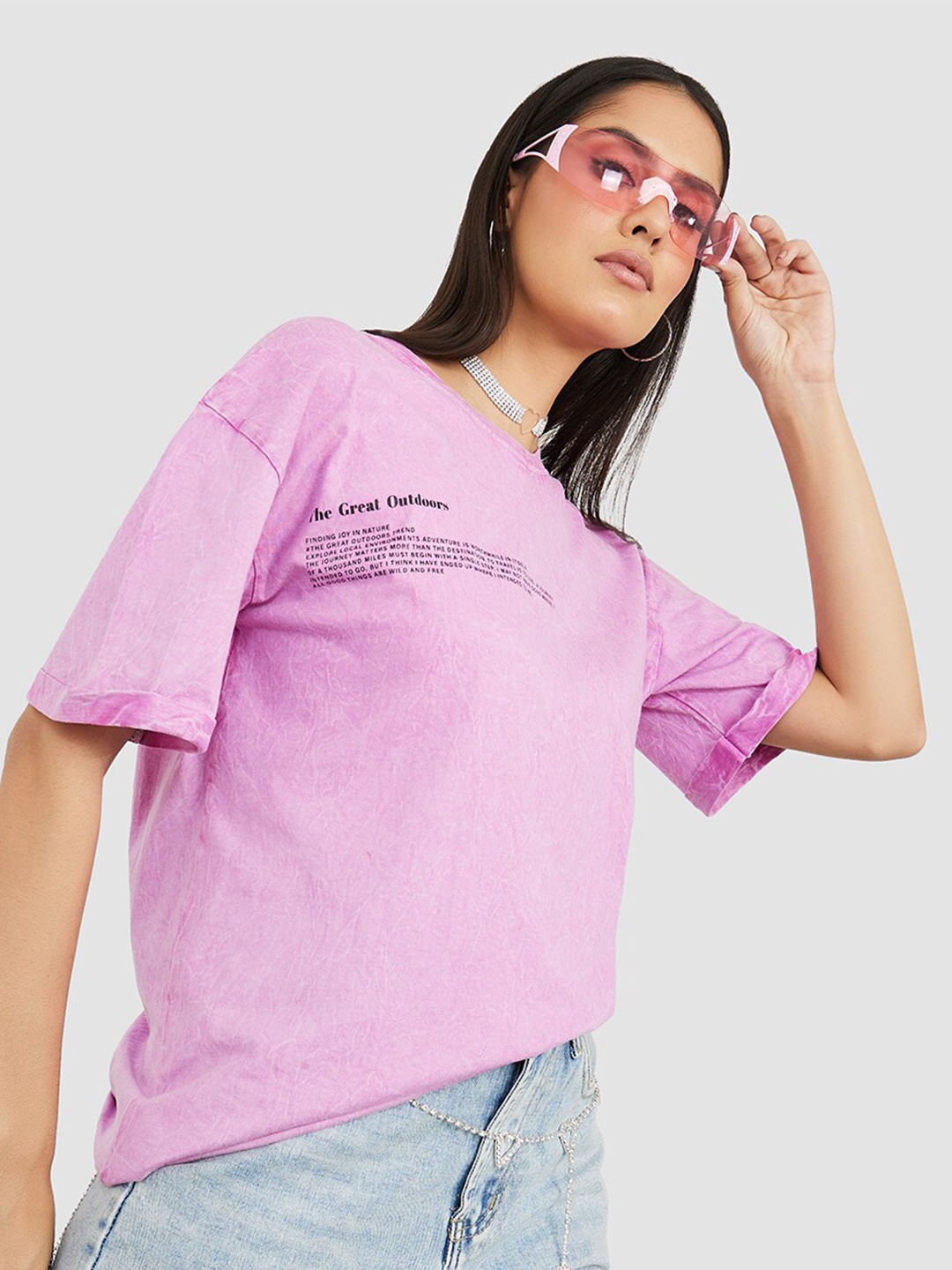 

Styli Women Typography Printed Drop-Shoulder Sleeves Loose Cotton T-shirt, Pink