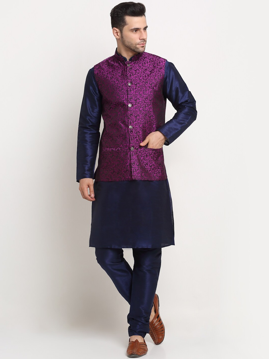 

KRAFT INDIA Men Kurta with Churidar, Navy blue