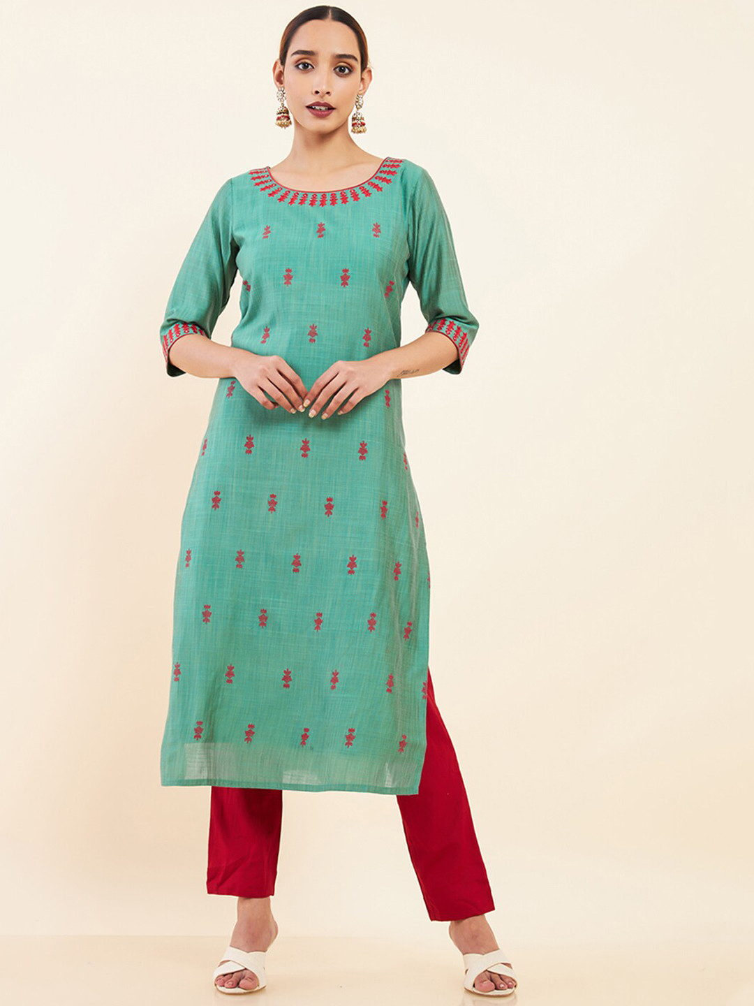 

Maybell Women Embroidered Mirror Work Silk Kurta, Green