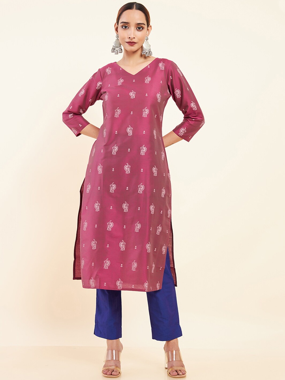 

Maybell Ethnic Motifs Printed Kurta, Maroon