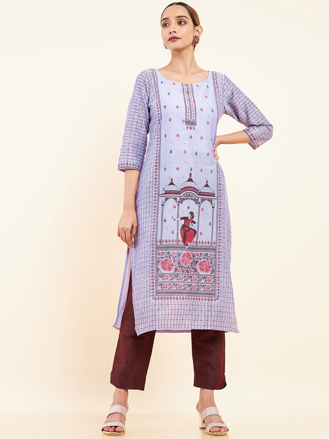 

Maybell Women Ethnic Motifs Printed Thread Work Art Silk Kurta, Purple