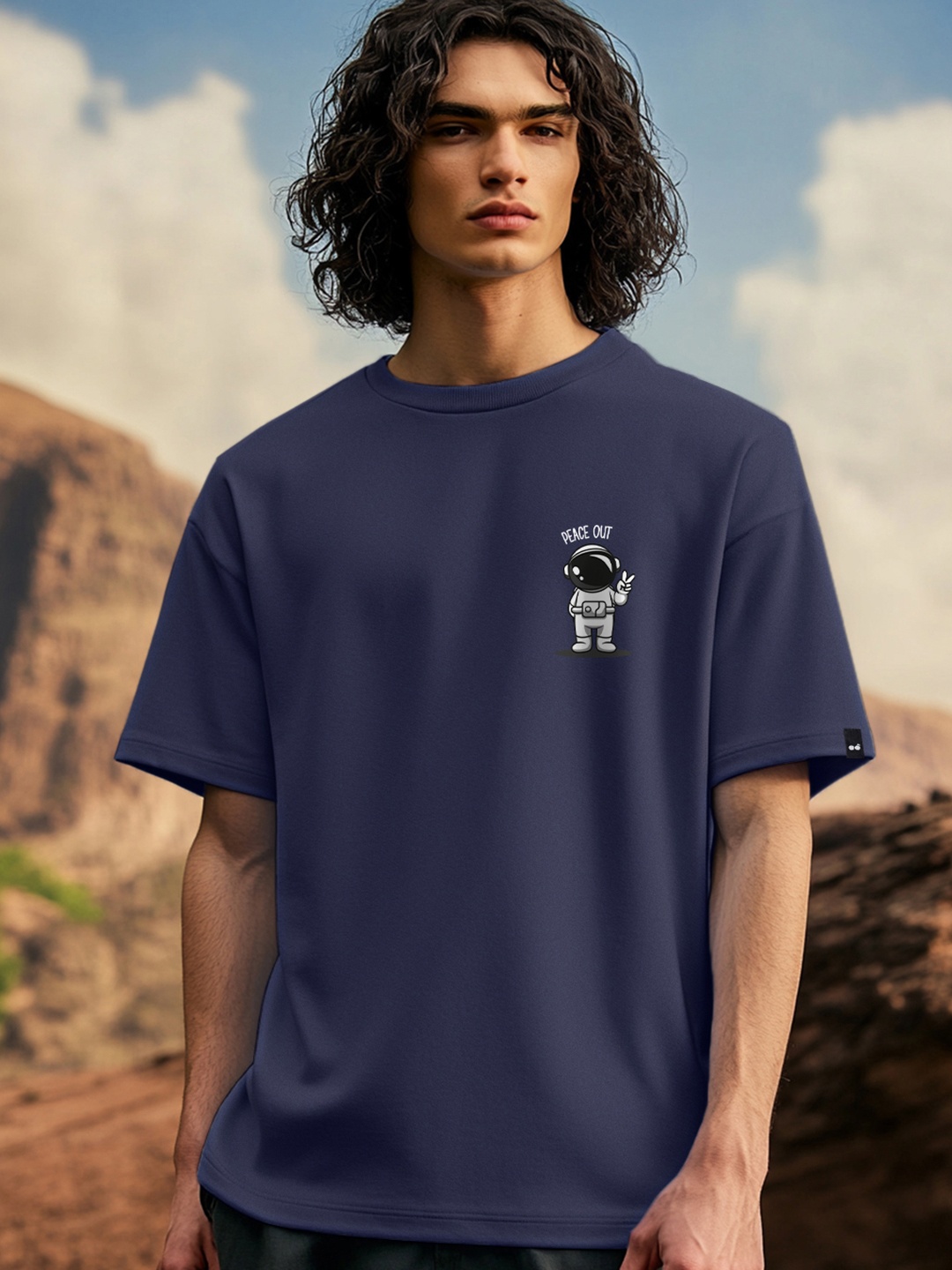 Bewakoof Men Peace Out Astronaut Graphic Print Oversized T-shirt, Navy blue