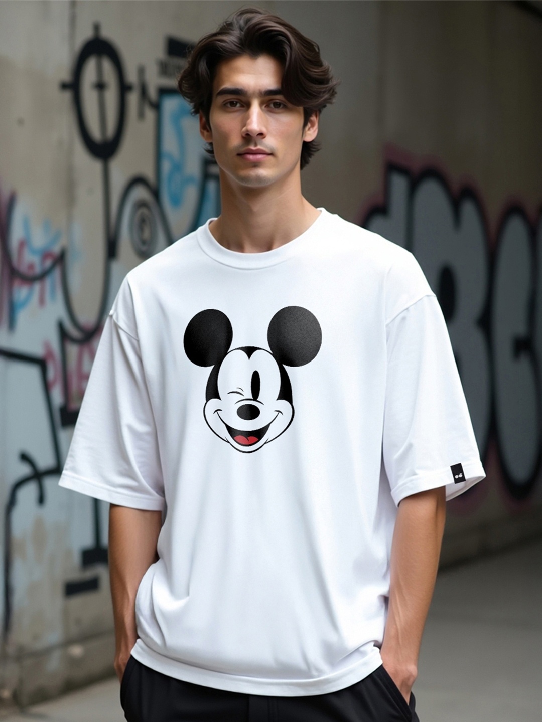

Bewakoof Mickey Wink Graphic Printed Oversized T-shirt, White