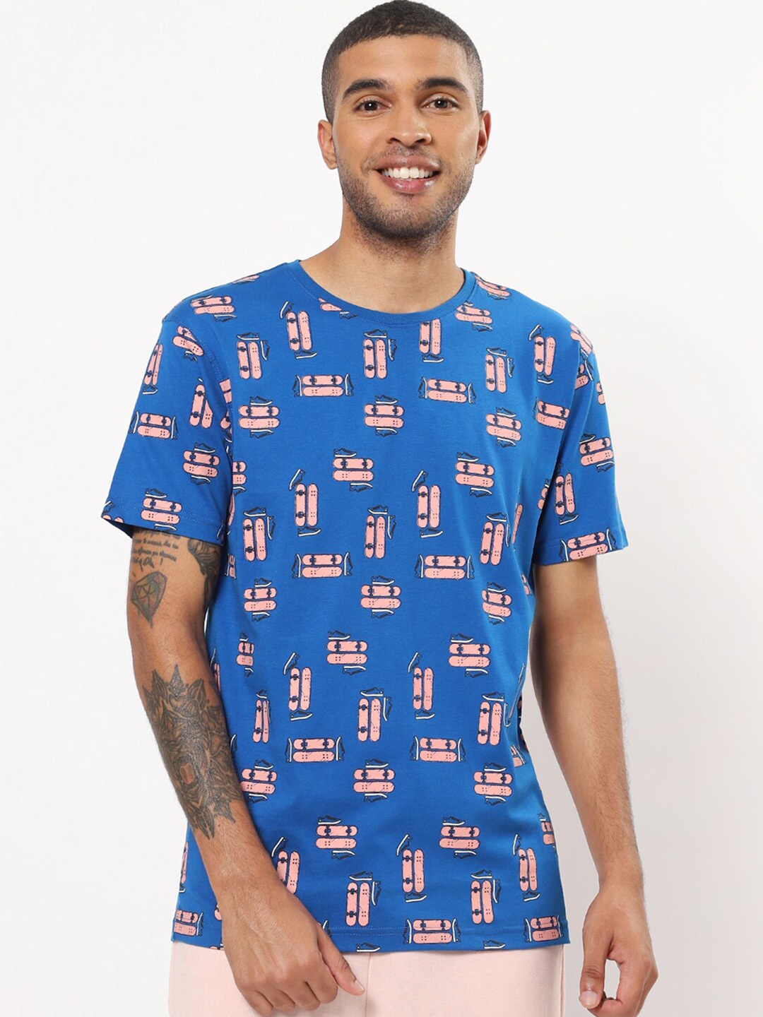 

Bewakoof Men Printed Round Neck Cotton T-shirt, Blue