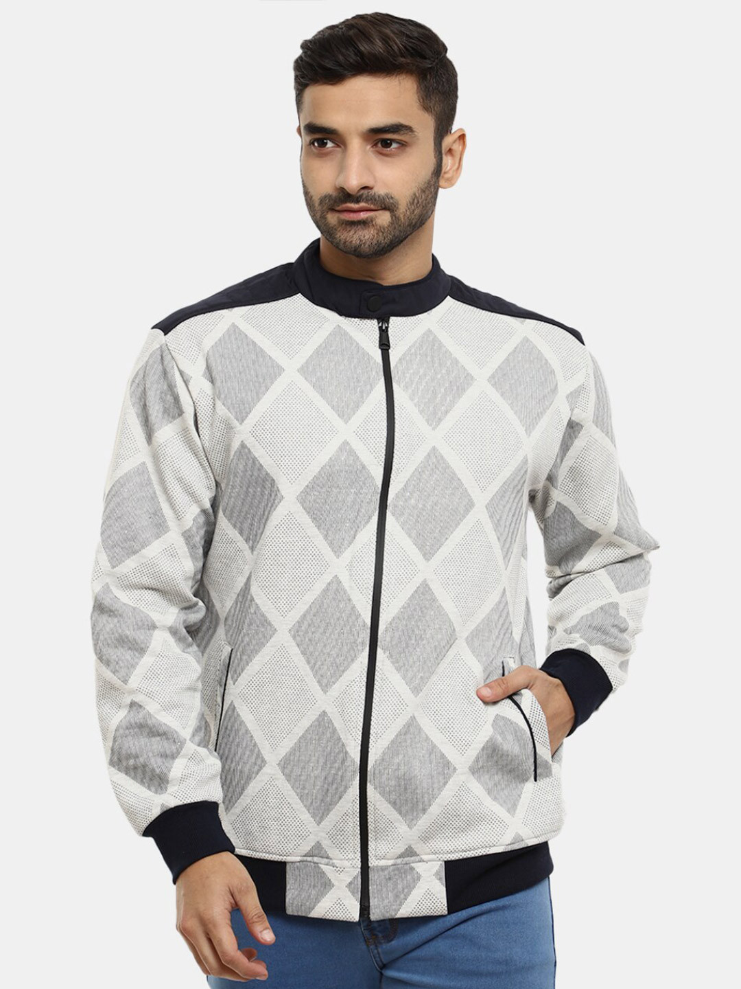 

V-Mart Men Fleece Henley Neck Printed Sweatshirt, Grey