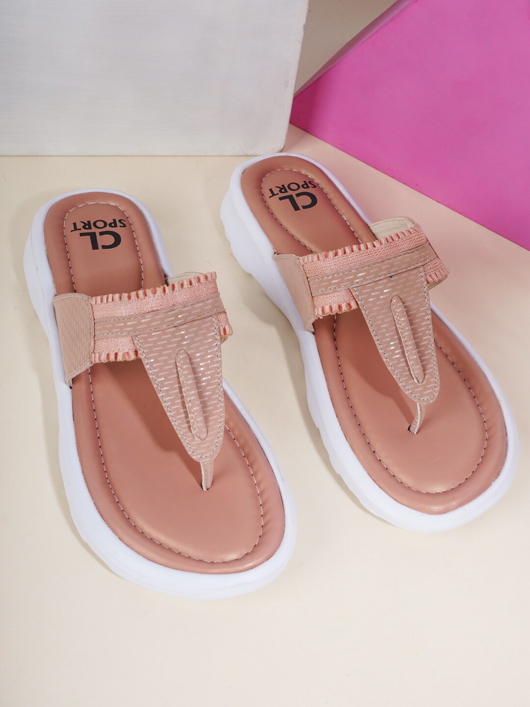 

Carlton London sports Women Pink Rubber Thong Flip-Flops
