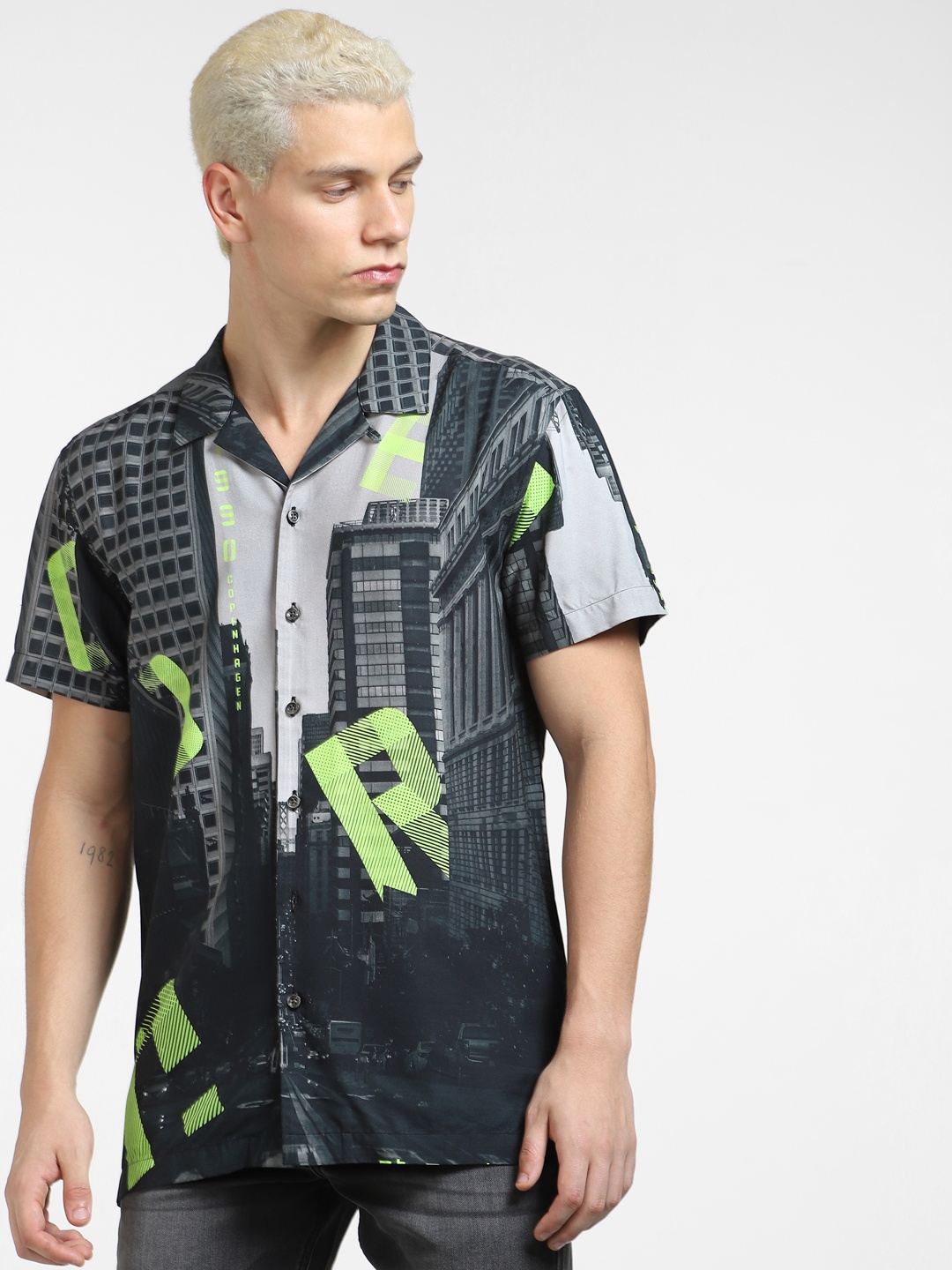 

Jack & Jones Men Printed Casual Shirt, Black