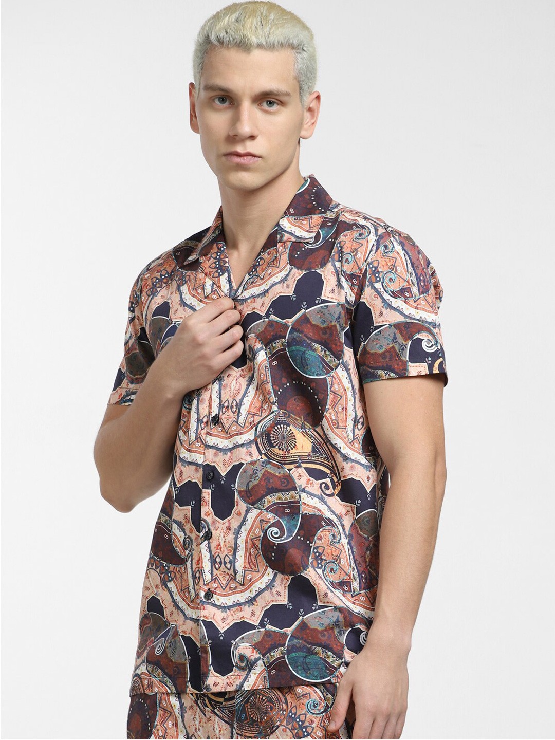 

Jack & Jones Men Printed Casual Shirt, Brown
