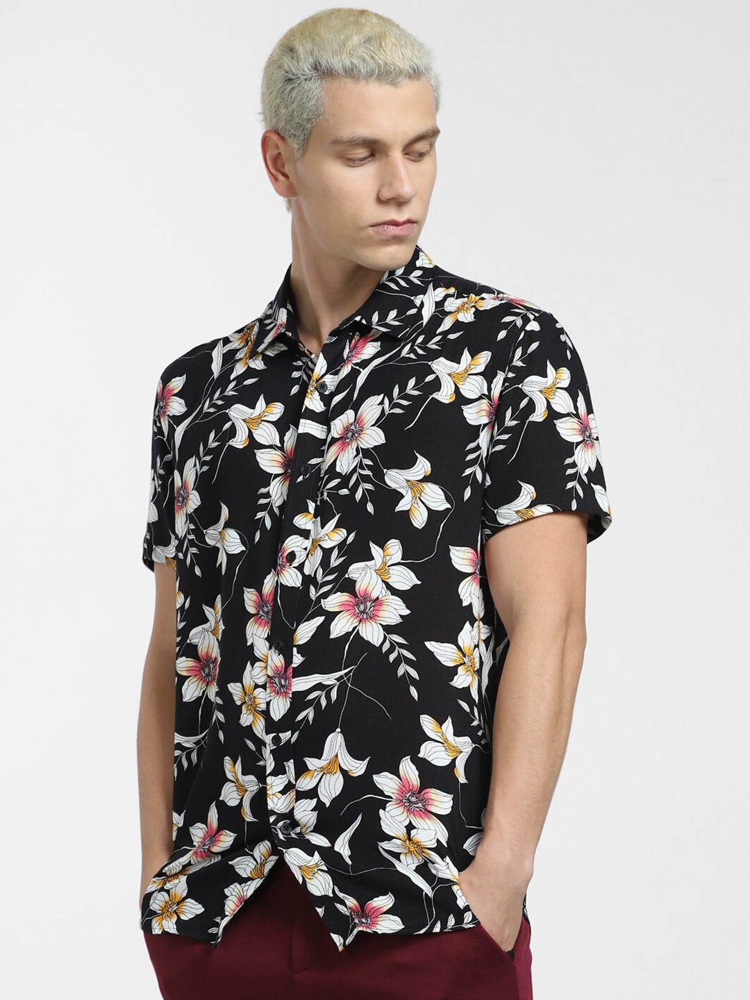 

Jack & Jones Men Black Floral Printed Casual Shirt