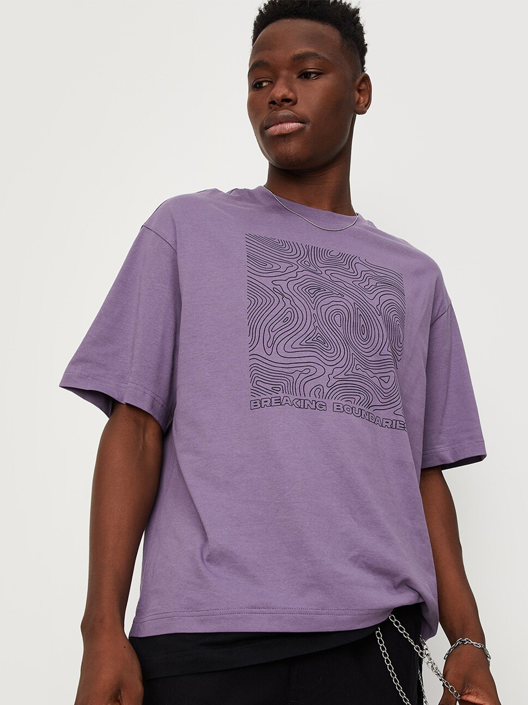

max Men Printed Oversize Pure Cotton Oversize T-shirt, Purple