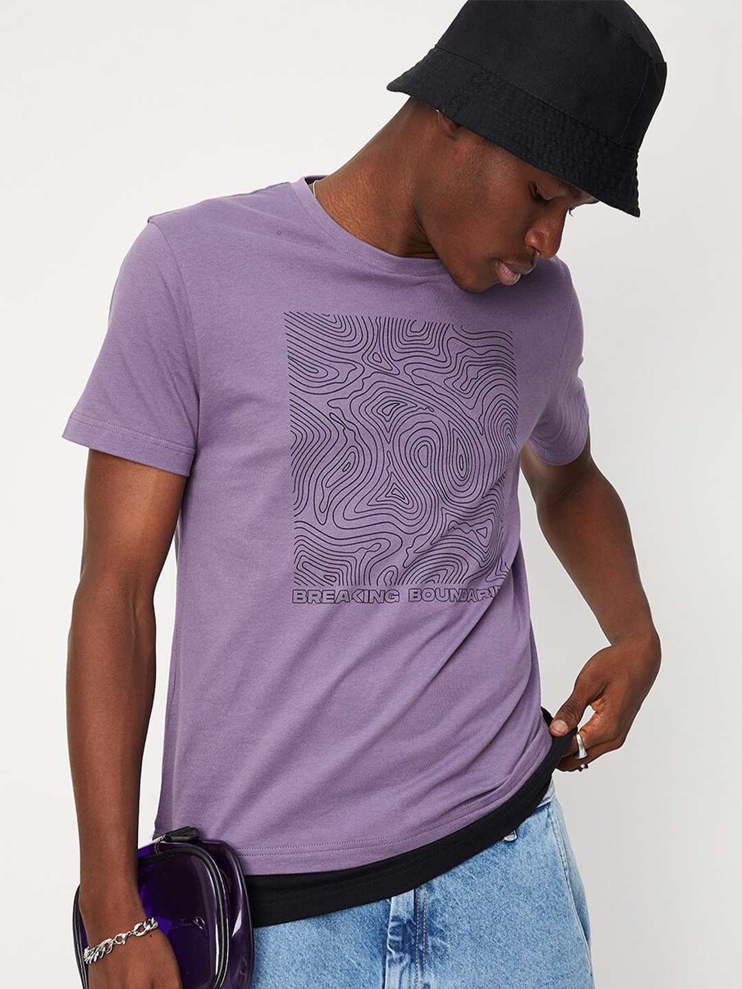 

max Men Purple T-shirt