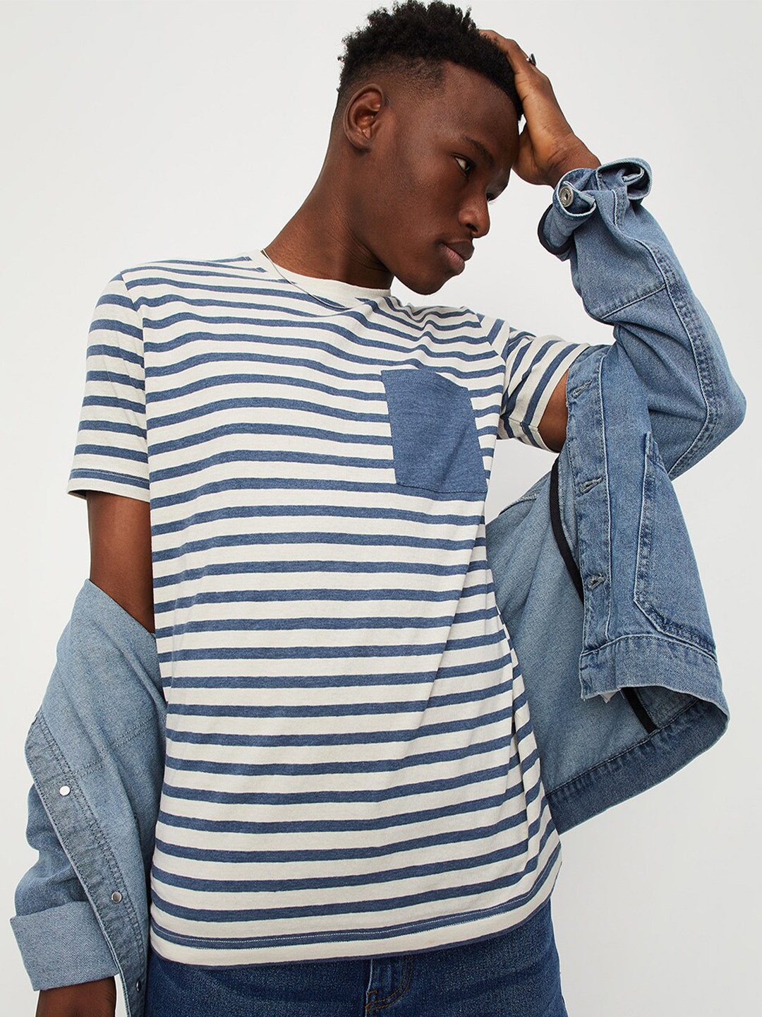 

max Men Striped Pure Cotton T-shirt, White