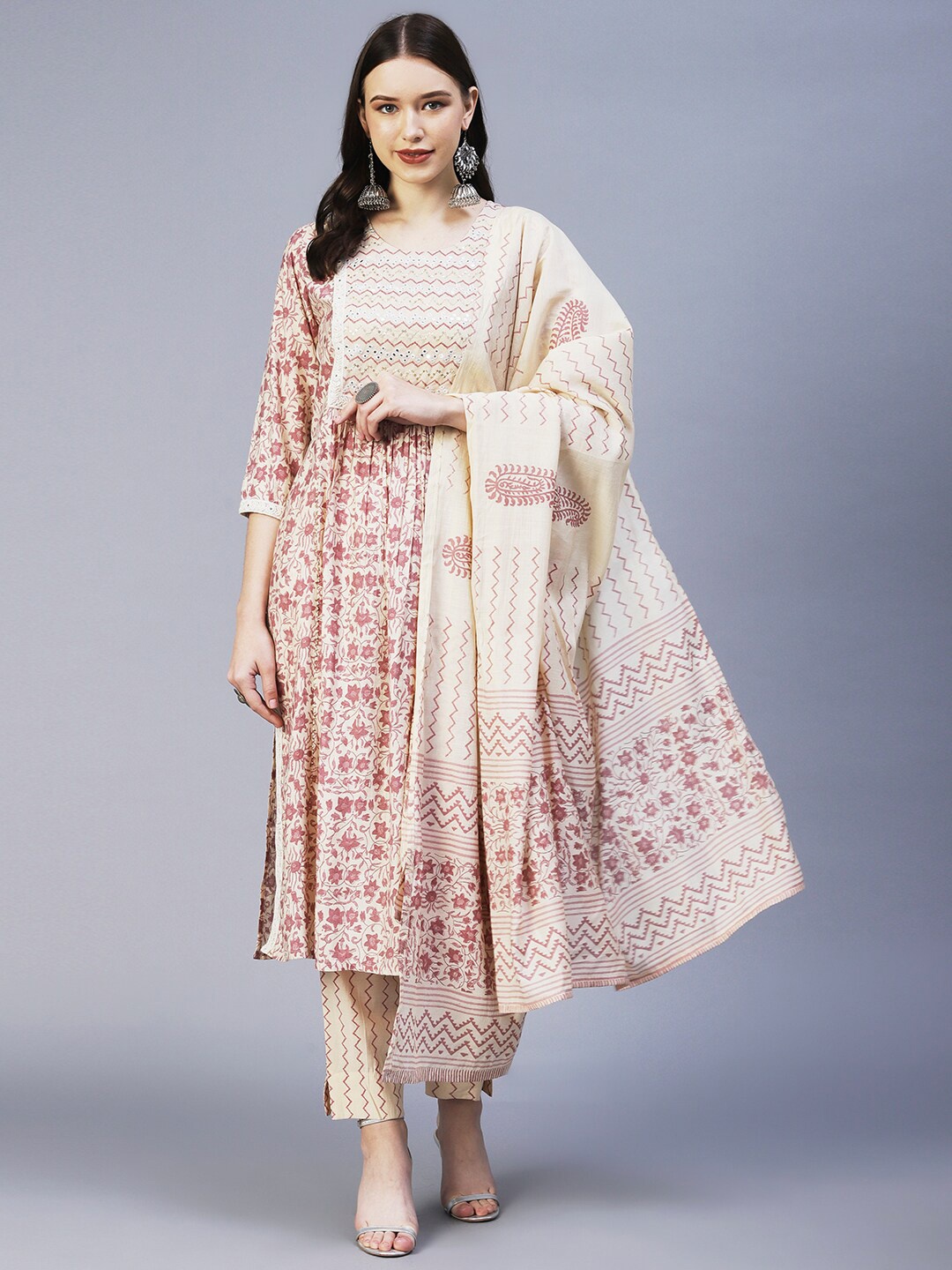 

FASHOR Floral Embroidered Pleated Mirror Work Kurta with Trousers & Dupatta, Cream