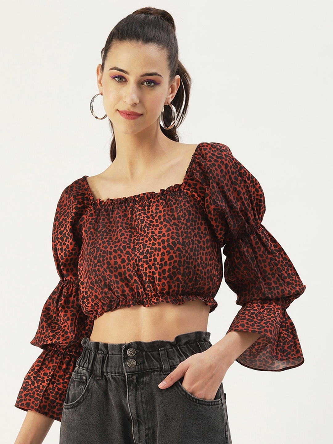 

DressBerry Brown Animal Printed Square Neck Balloon Sleeves Blouson Crop Top