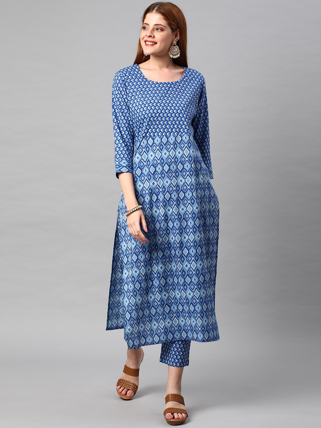 

KALINI Geometric Printed Round Neck Kurta with Trousers, Blue