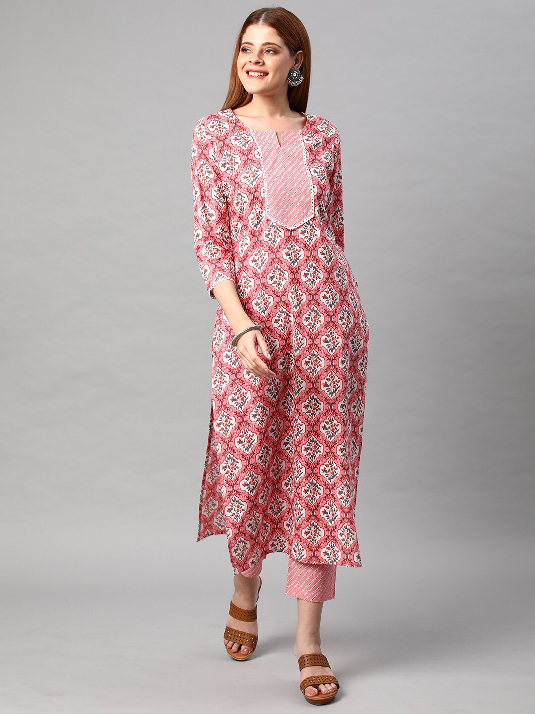 

KALINI Women Floral Printed Kurta with Trousers, Pink