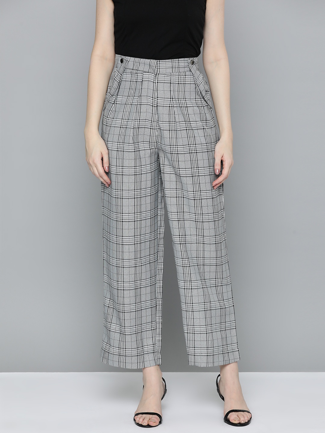 

Chemistry Women Checked Parallel Trousers, Grey
