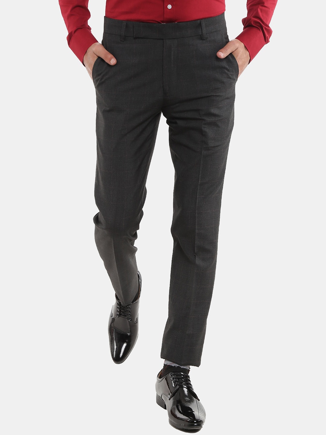 

V-Mart Men Classic Slim Fit Trousers, Black