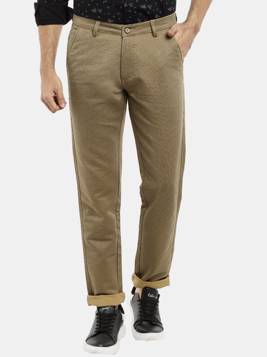 

V-Mart Men Checked Cotton Slim Fit Trousers, Khaki