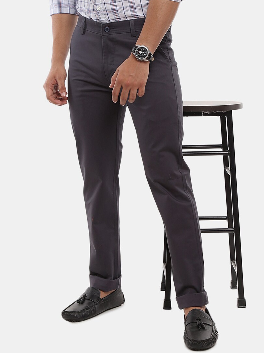 

V-Mart Men Classic Slim Fit Cotton Regular Trouser, Grey