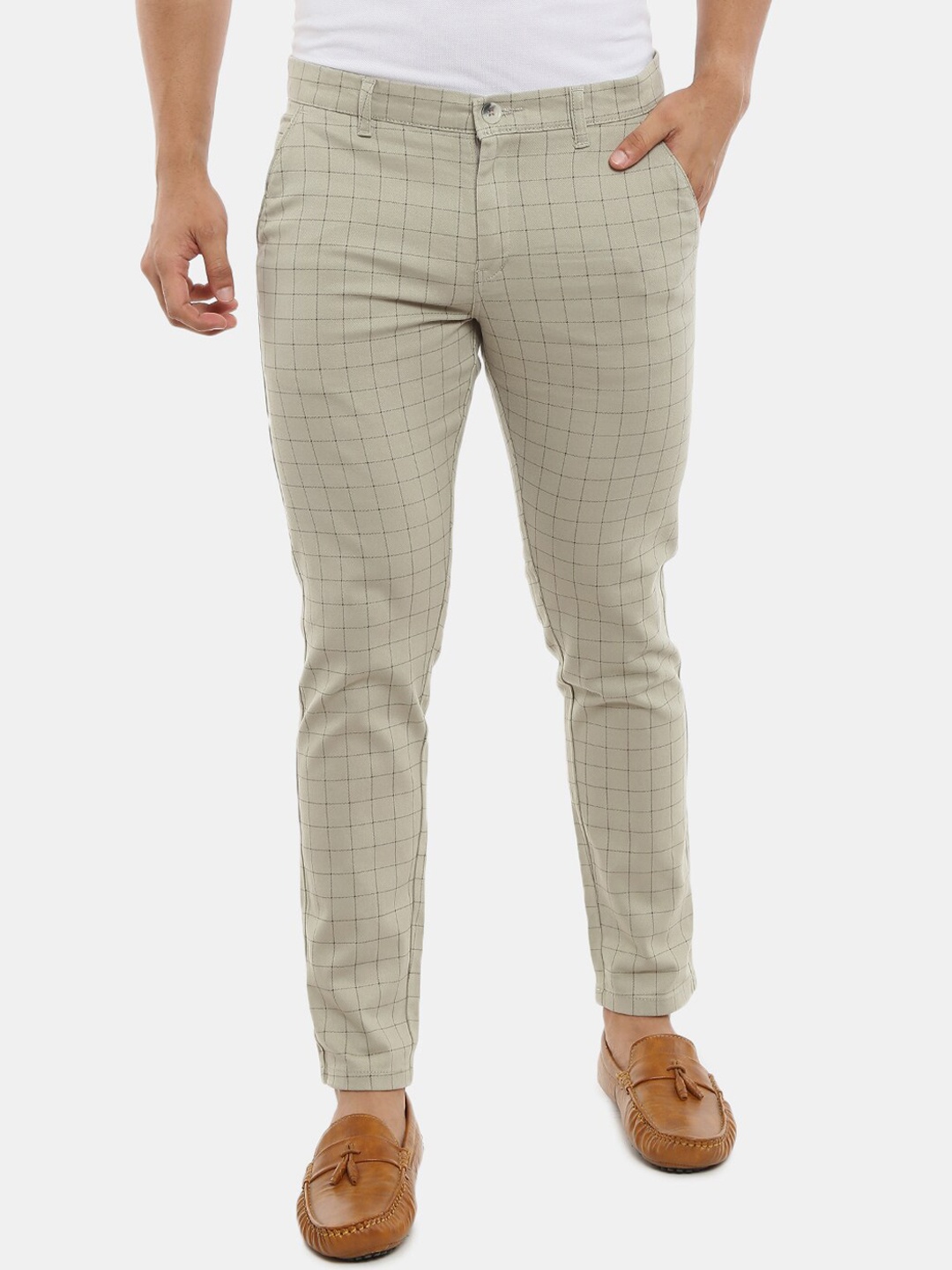 

V-Mart Men Checked Cotton Regular Fit Trousers, Beige