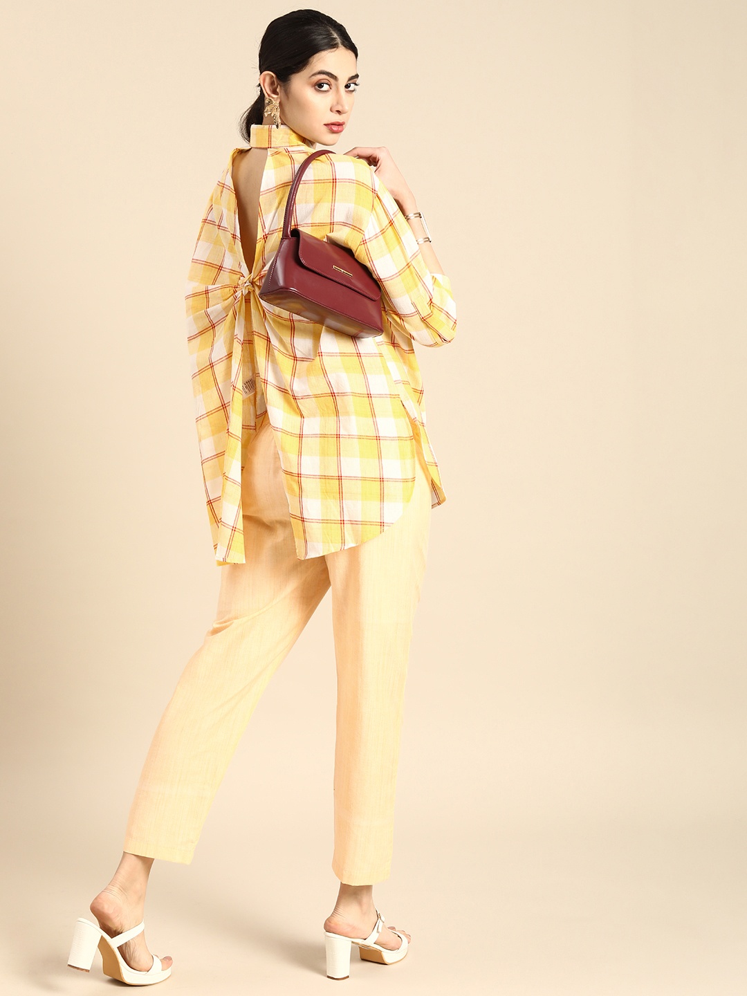

Anouk Women Pure Cotton Checked Fusion Styled Back Kurti With Trousers, Yellow
