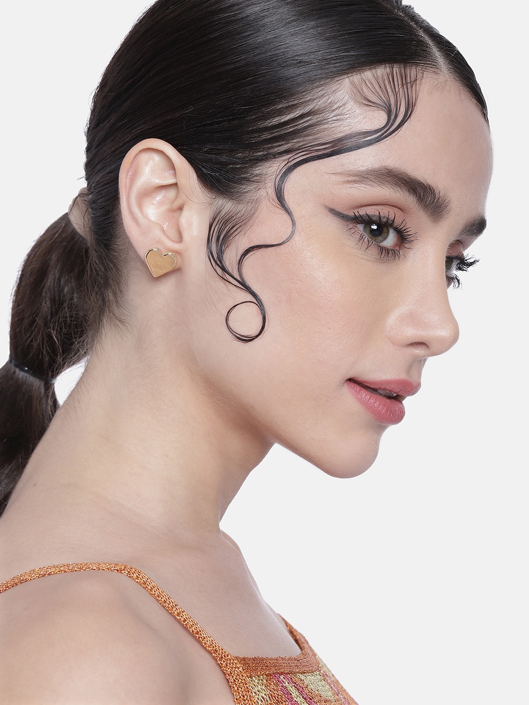

DressBerry Set of 3 Heart Shaped Earrings, Gold