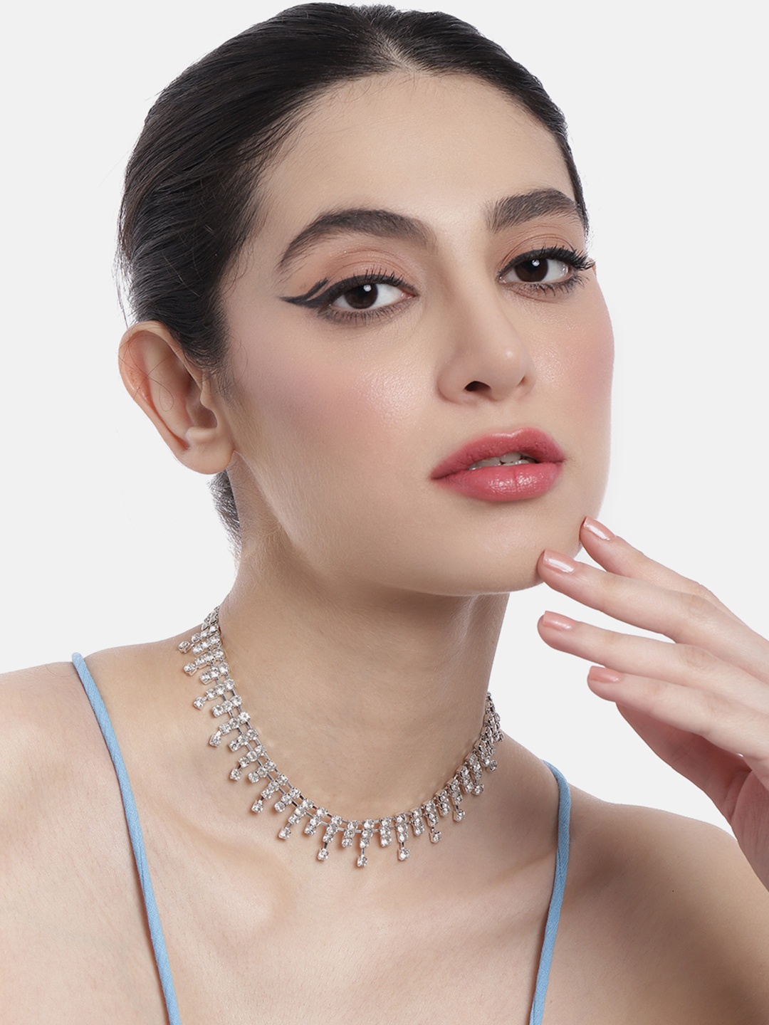 

DressBerry Crystal Studded Necklace, White