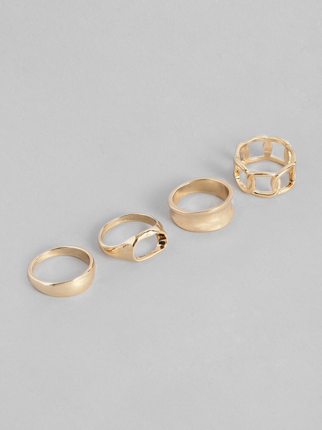 

DressBerry Women Set of 4 Uniquely Designed Finger Rings, Gold