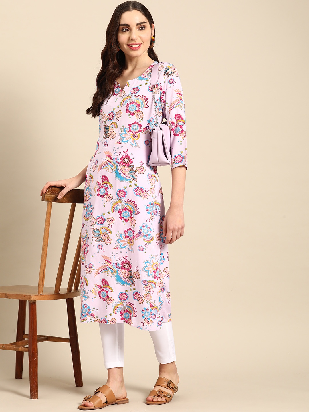 

Sangria Women Floral Printed Sequinned Kurta, Lavender