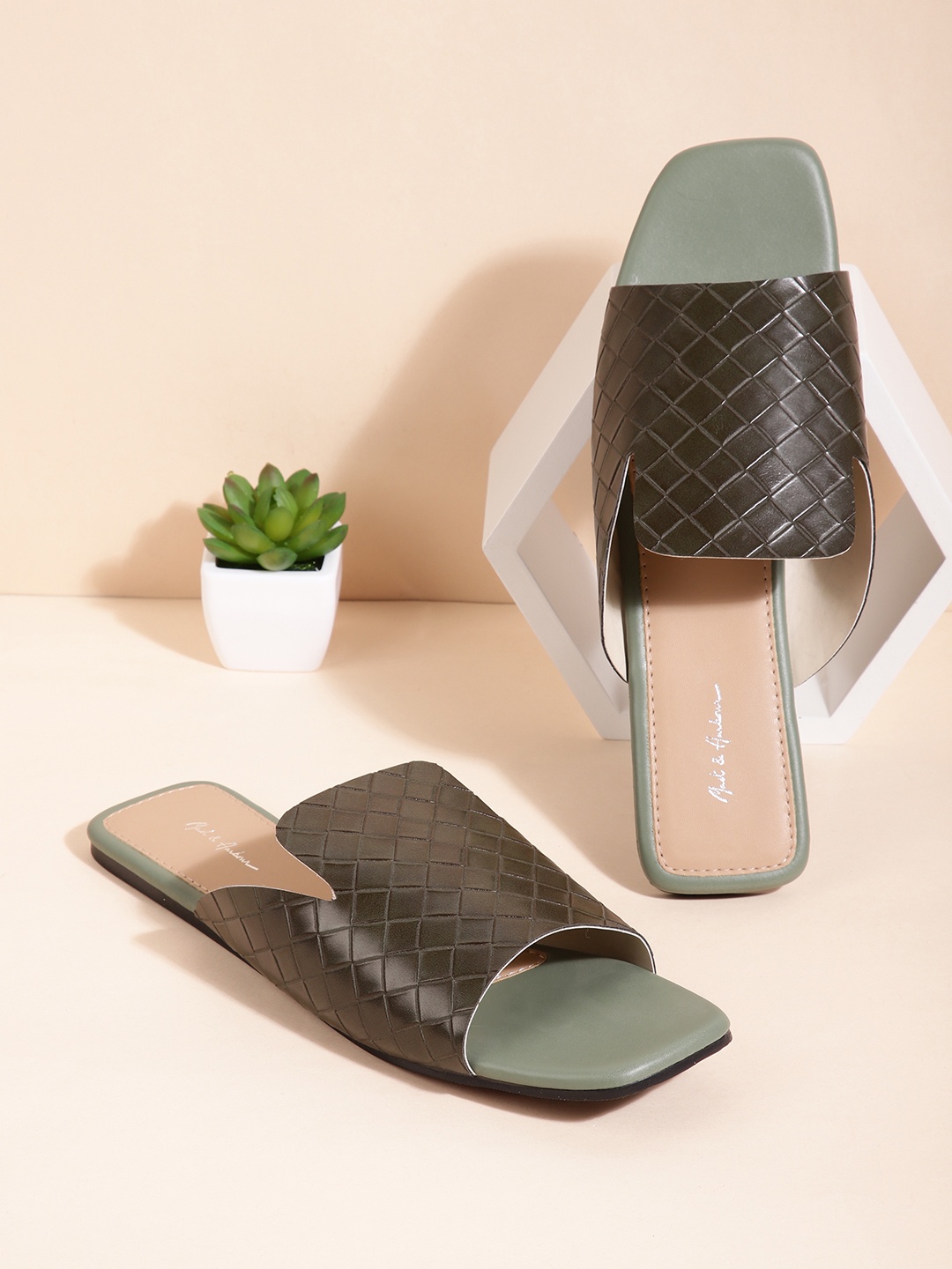 

Mast & Harbour Women Textured Open Toe Flats, Green