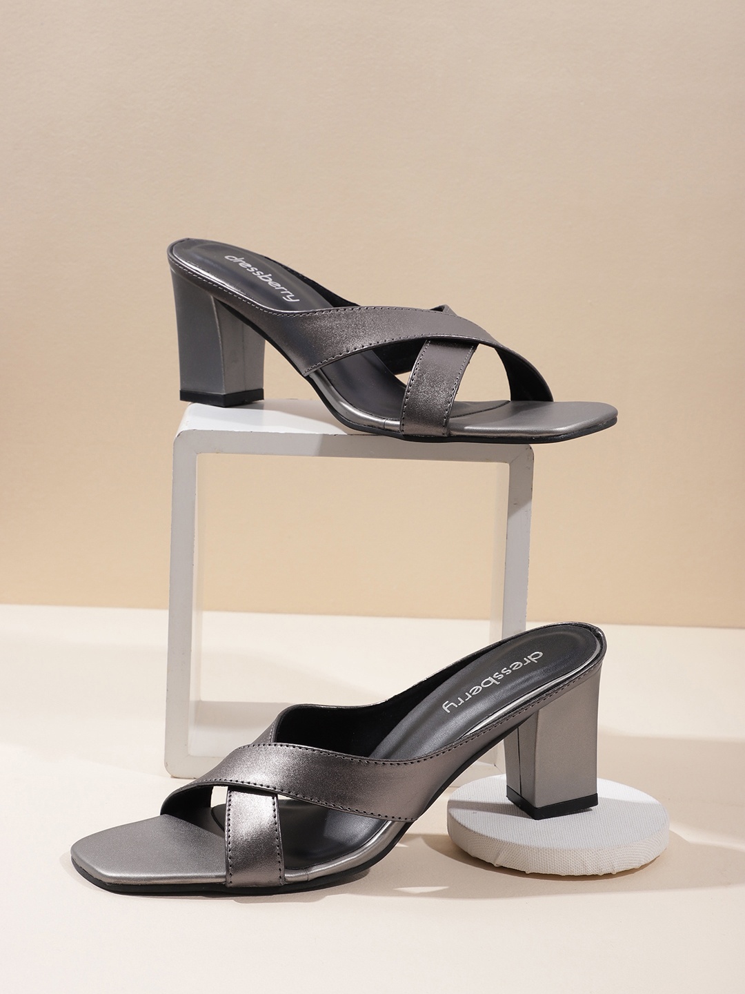 

DressBerry Women Block Heels, Metallic