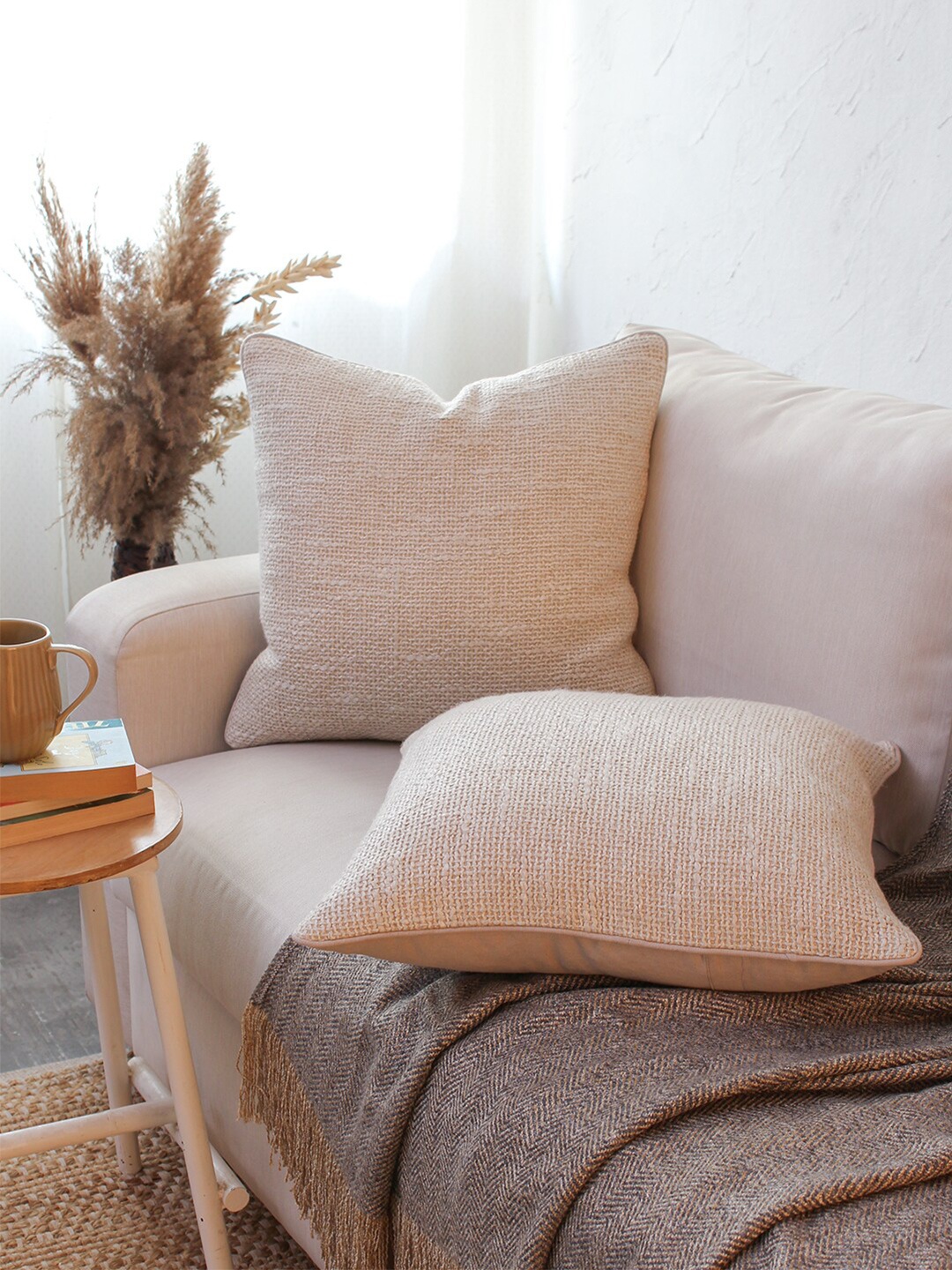

House This Nilgiri Cream-Coloured Set of 2 Abstract Square Cushion Covers