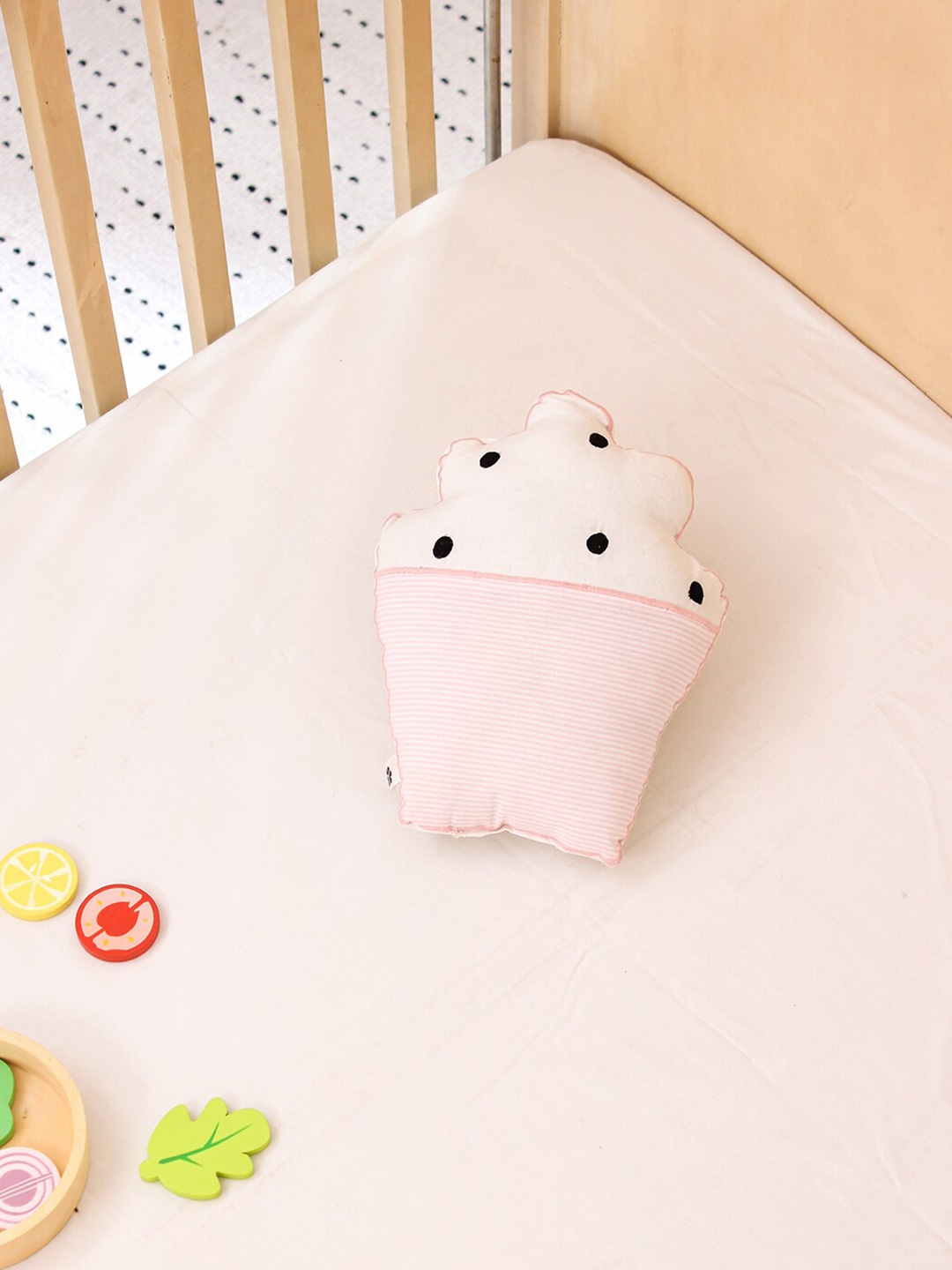 

House This The Sweet Summer White & Pink Geometric Square Cotton Cushion Covers