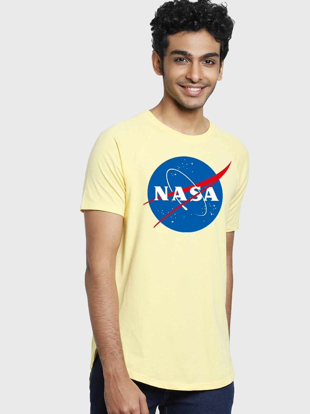 

Bewakoof Men Typography Printed Cotton T-shirt, Yellow
