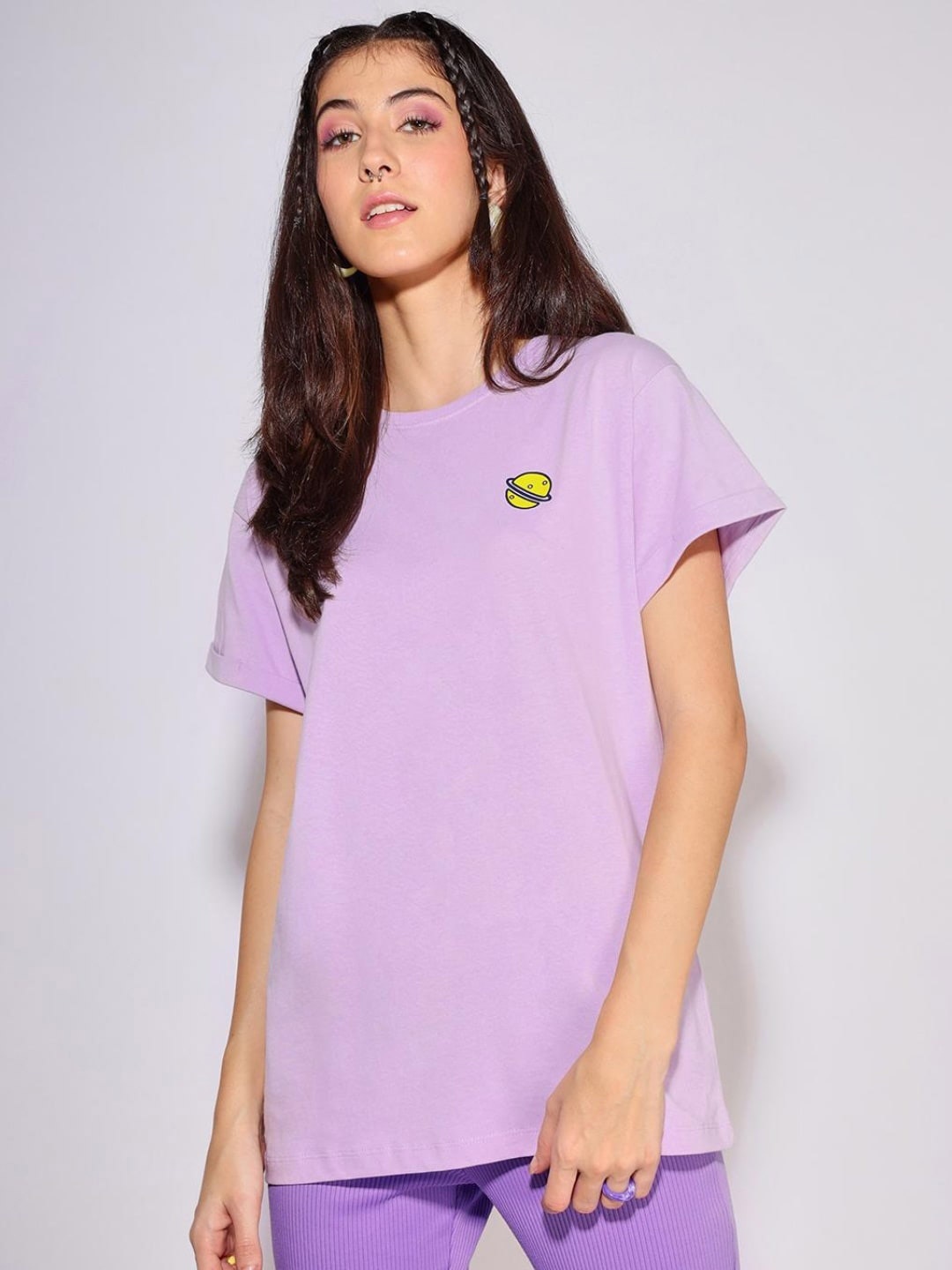 

Bewakoof Women Printed Loose Cotton T-shirt, Purple