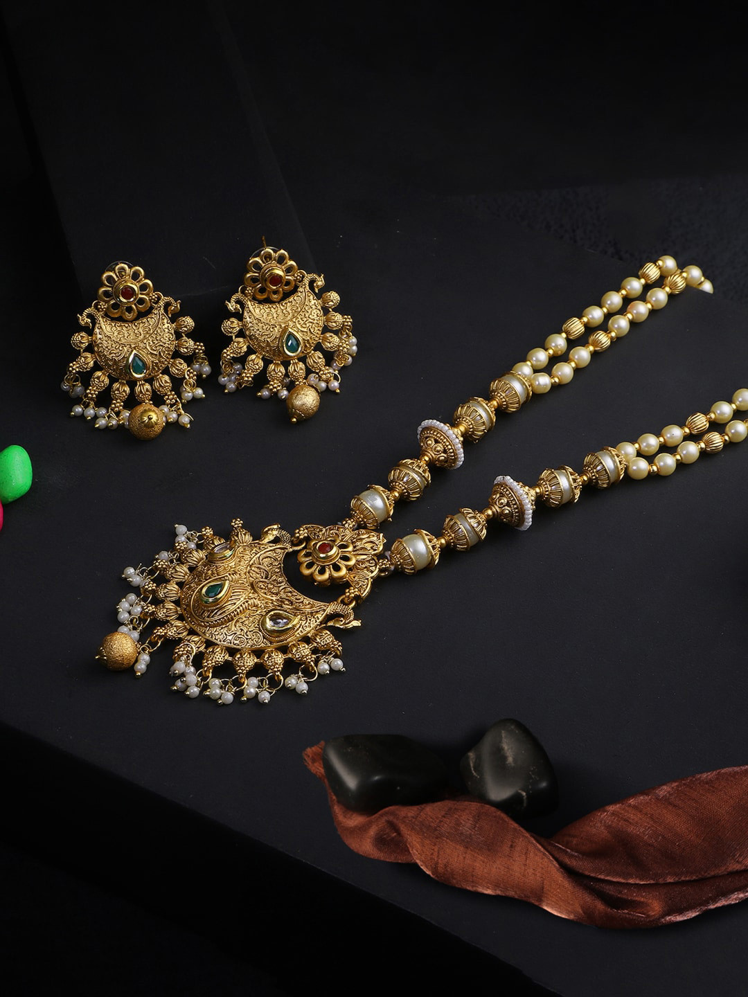 

Adwitiya Collection Gold-Plated Stone-Studded & Beaded Jewellery Set