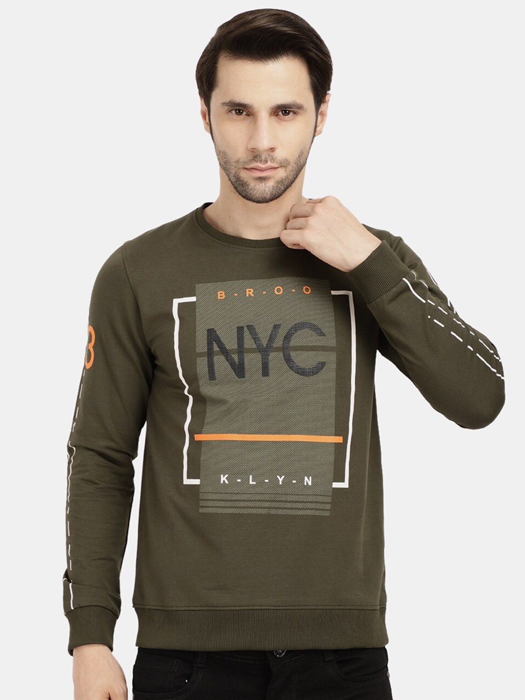

V-Mart Men Printed Round Neck Slim Fit Cotton T-shirt, Olive