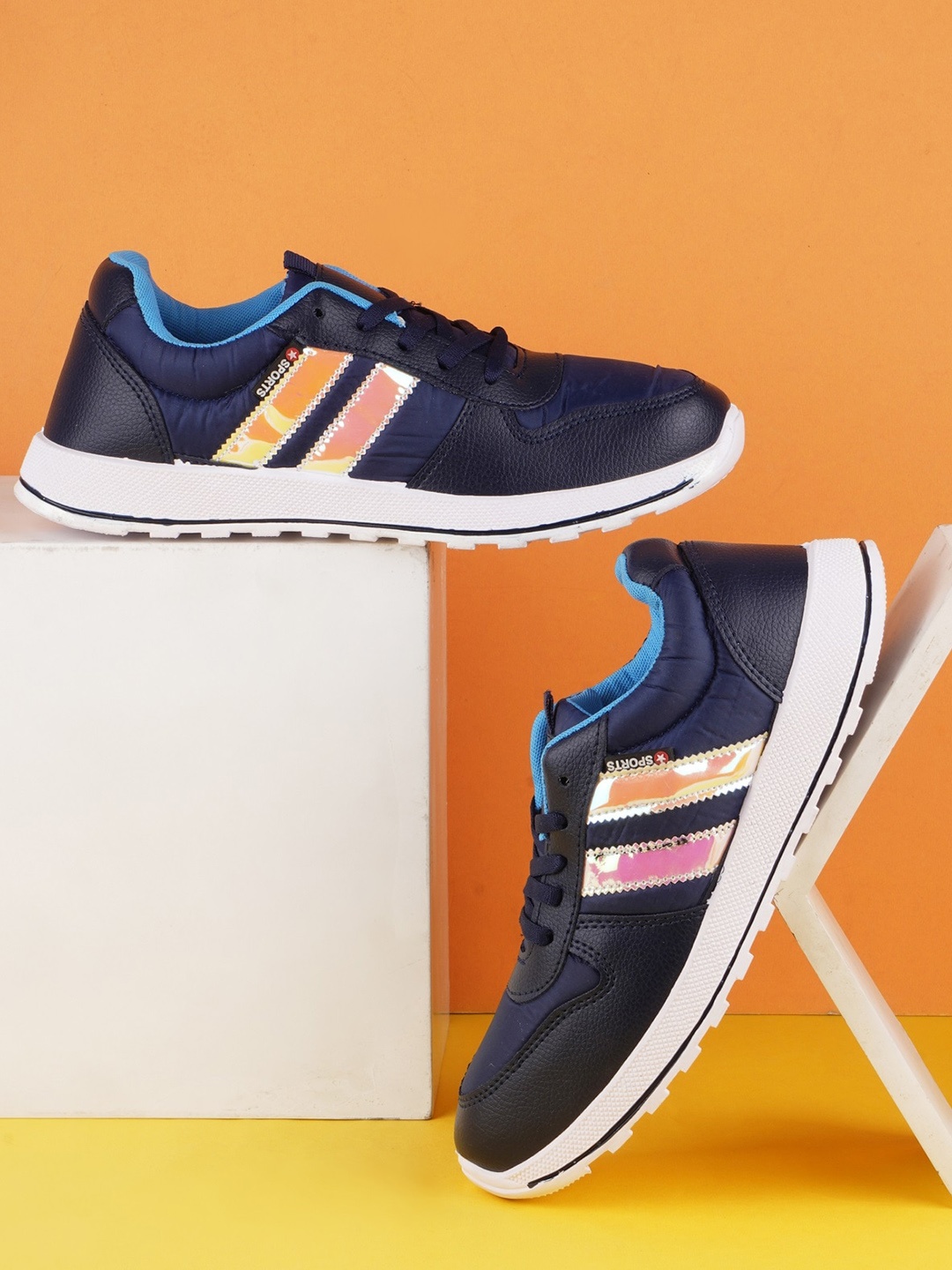 

Try Me Women Colourblocked Lightweight Sneakers, Navy blue