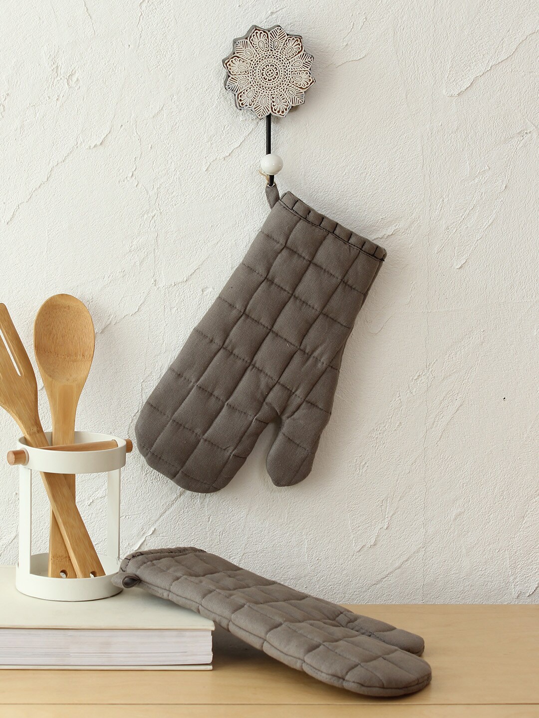 

House This Set Of 2 Grey Kitchen Gloves